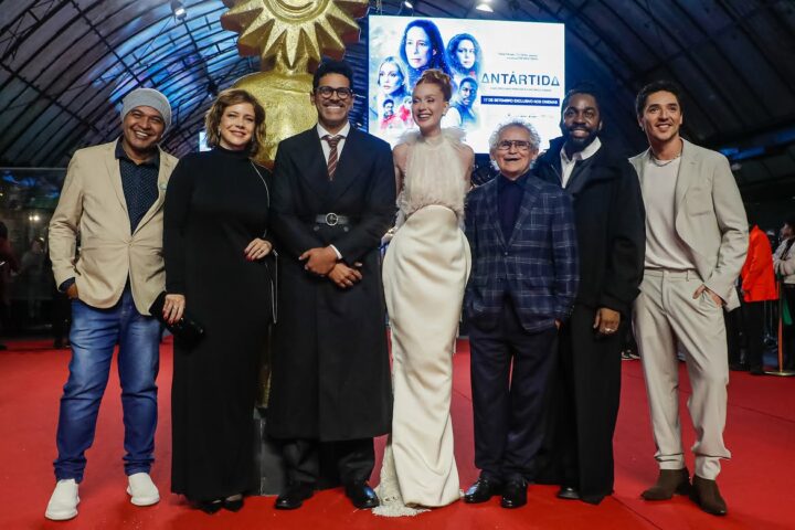 Famosos marcam presença na estreia do filme Antártida no Festival de Cinema de Gramado