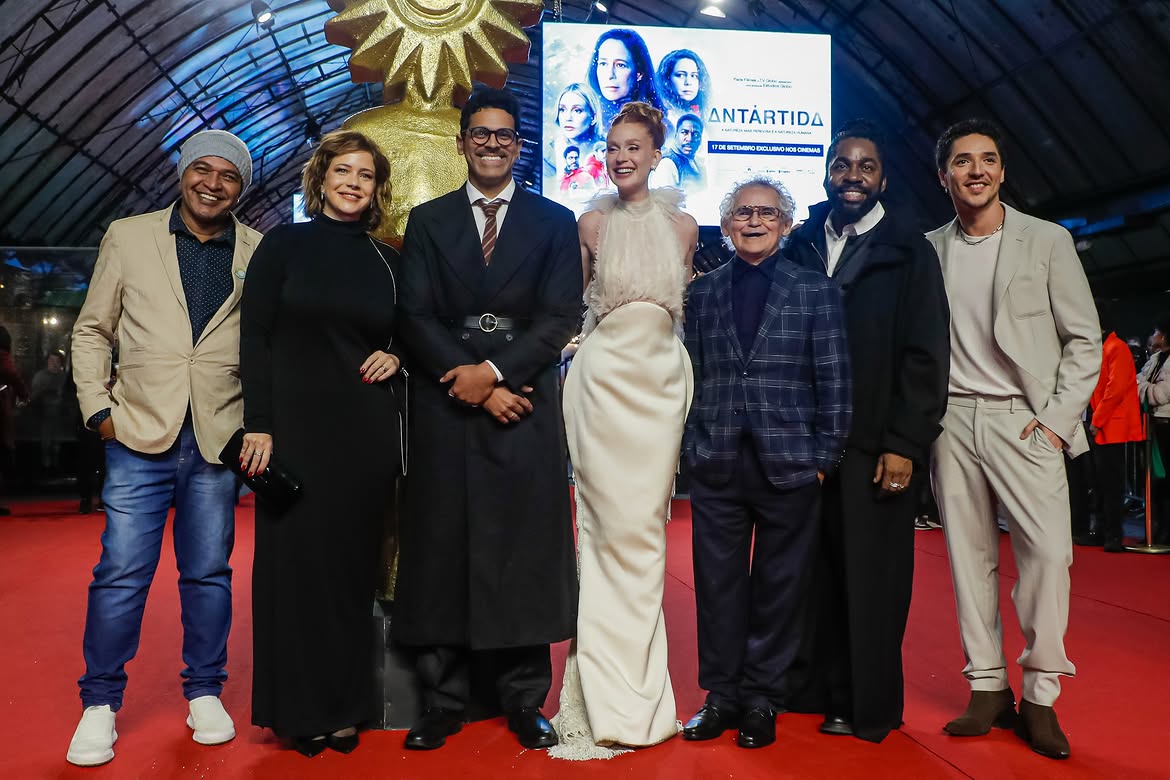 Famosos marcam presença na estreia do filme Antártida no Festival de Cinema de Gramado