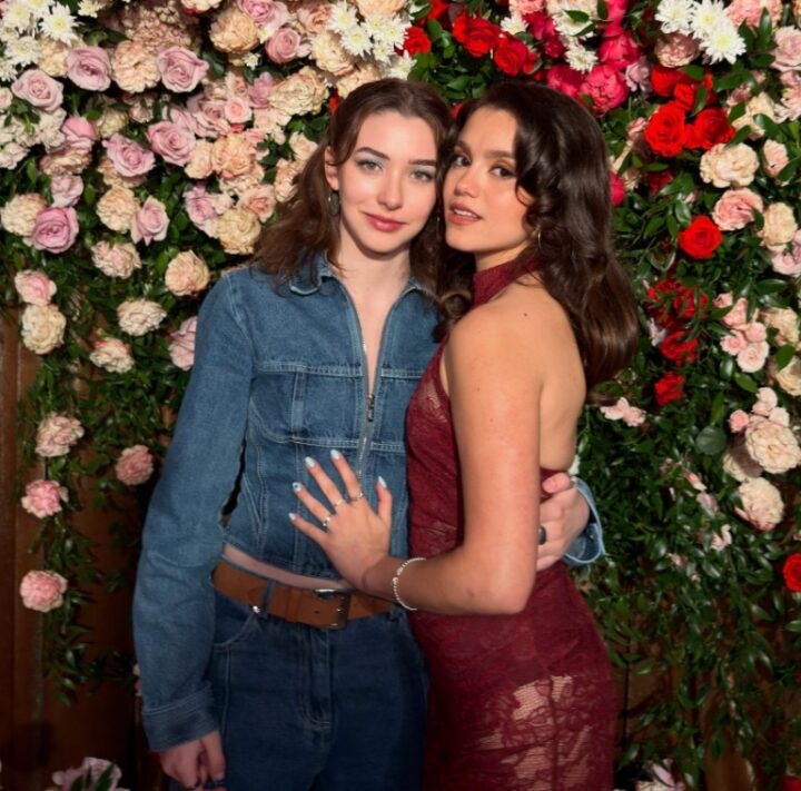 Filha de Sandra Annenberg posa com namorada no Dia da Visibilidade Lésbica