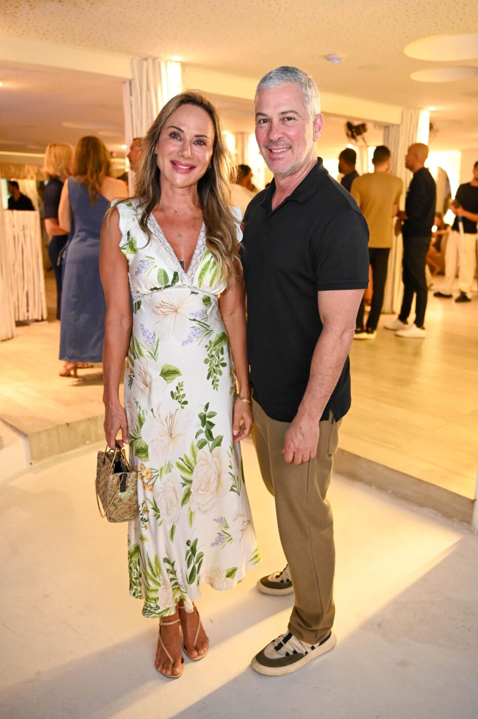 Luciana Lobo e Gustavo Moreno
