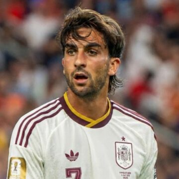 Autor do gol do título da Espanha na Copa não se reapresenta ao Barcelona e se aproxima do PSG