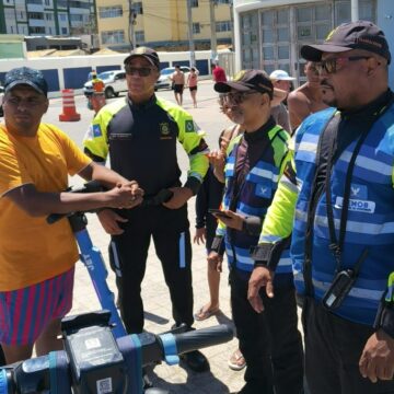 Salvador intensifica fiscalização de patinetes elétricos e bloqueia cinco contas durante ação no Farol da Barra