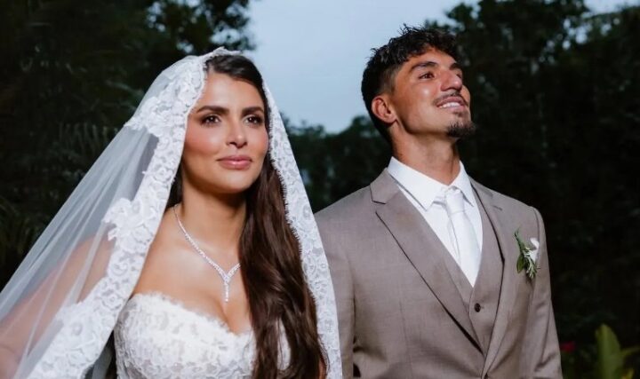 Após perda do bebê, Gabriel Medina se declara à esposa: “Minha princesa no meu lugar favorito”