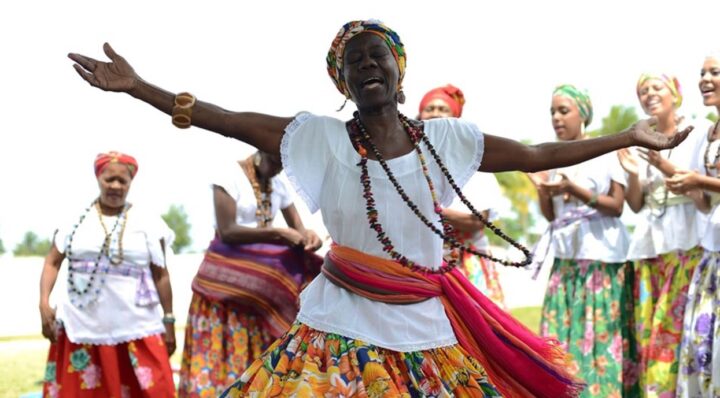 Flipelô: As Ganhadeiras de Itapuã encerram festival com cortejo pelo Centro Histórico e contação de histórias neste domingo