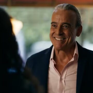 Quem Ama Cuida: Lyris inicia plano de vingança de Adriana contra Ulisses