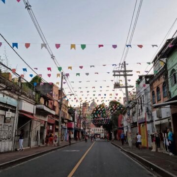Prefeitura lança programa para recuperar prédios históricos na Barroquinha e Baixa dos Sapateiros
