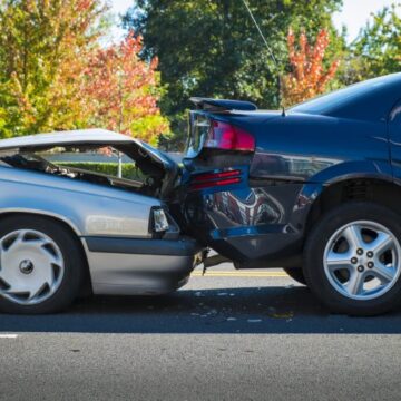 Seguradora deve oferecer carro reserva a terceiro prejudicado em acidente; entenda projeto