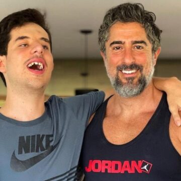 Marcos Mion explica ausência do filho, Romeu, em viagem em família: “Saudades”