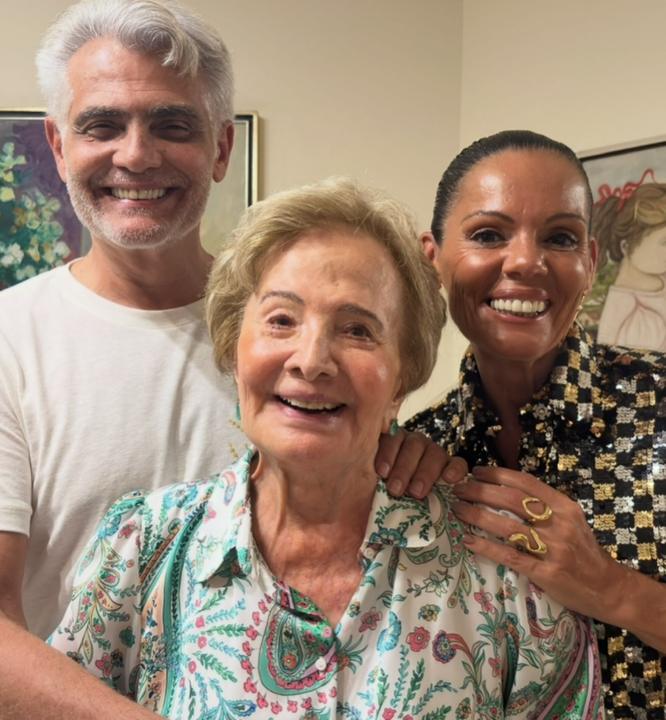Nora de Glória Menezes emociona ao revelar última conversa com a atriz: ‘Quando você vem pra cá?’