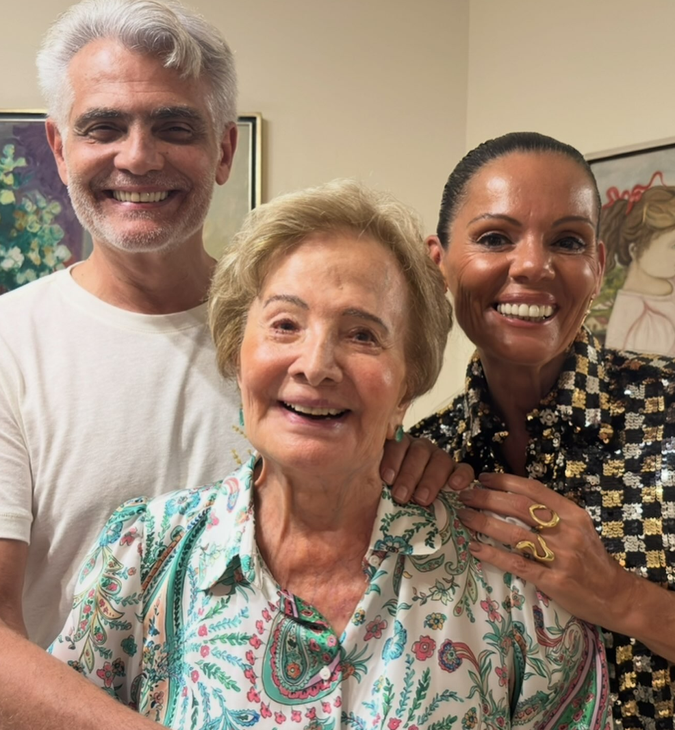 Nora de Glória Menezes emociona ao revelar última conversa com a atriz: ‘Quando você vem pra cá?’