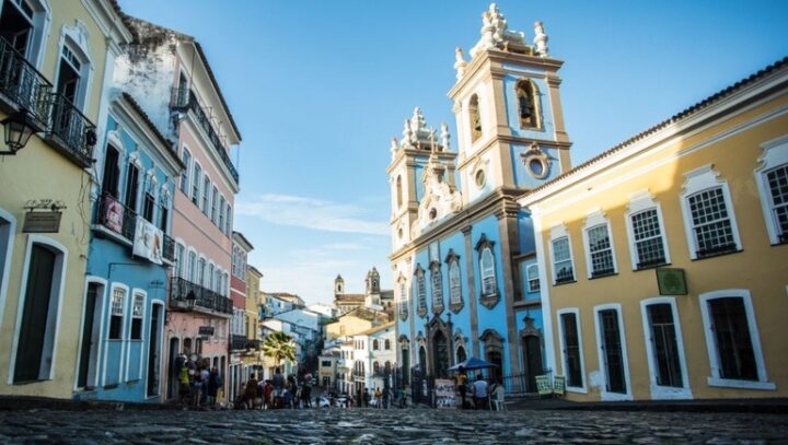 Salvador reúne história, cultura, gastronomia e tradições; veja o que conhecer na capital baiana