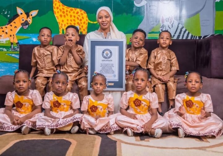 Nônuplos que entraram para Guinness Book completam 5 anos e vão para a escola