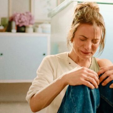 Drama mexicano em alta na Netflix expõe um segredo de paternidade capaz de dividir duas famílias