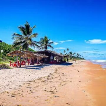 Praia na Bahia é a única do Brasil entre as 25 melhores do mundo para nudismo