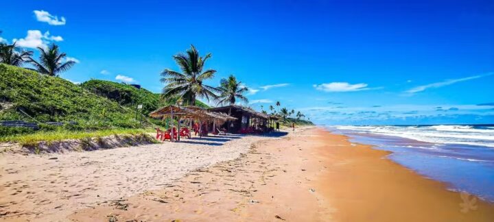 Praia na Bahia é a única do Brasil entre as 25 melhores do mundo para nudismo