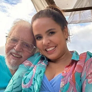 Aos 90 anos, Carlos Alberto de Nóbrega fala sobre relação com esposa médica 43 anos mais jovem
