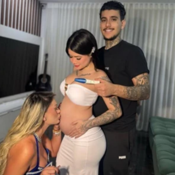 Aos 38 anos, Andressa Urach anuncia que será avó pela primeira vez