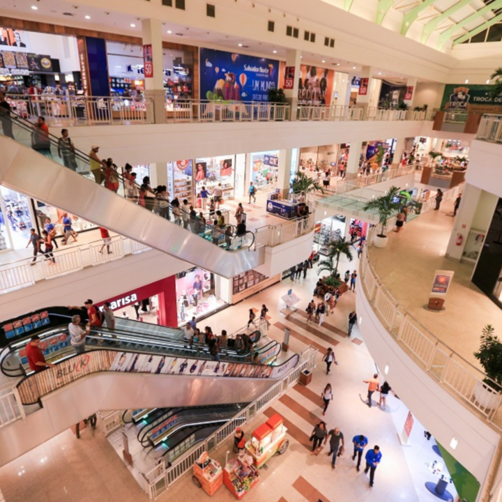 Shopping de Salvador recebe Hemóvel para campanha de doação de sangue; saiba como ajudar