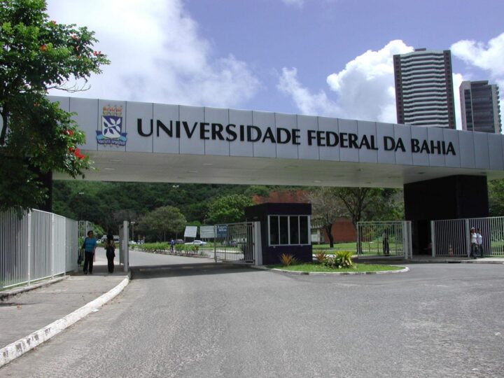 UFBA cria centros de atendimento para auxiliar estudantes durante período de matrícula