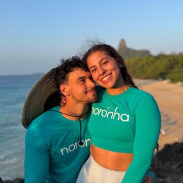 Filho de Carla Perez e Xanddy curte lua de mel em Fernando de Noronha após casamento na Bahia