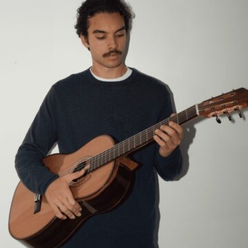 Neto de Gilberto Gil revela incentivo de Preta Gil para seguir carreira na música: “Me enxergava como artista”