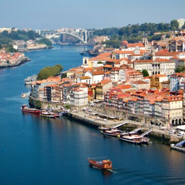Quarta onda de calor atinge a Europa; seca e ventos agravam crise climática