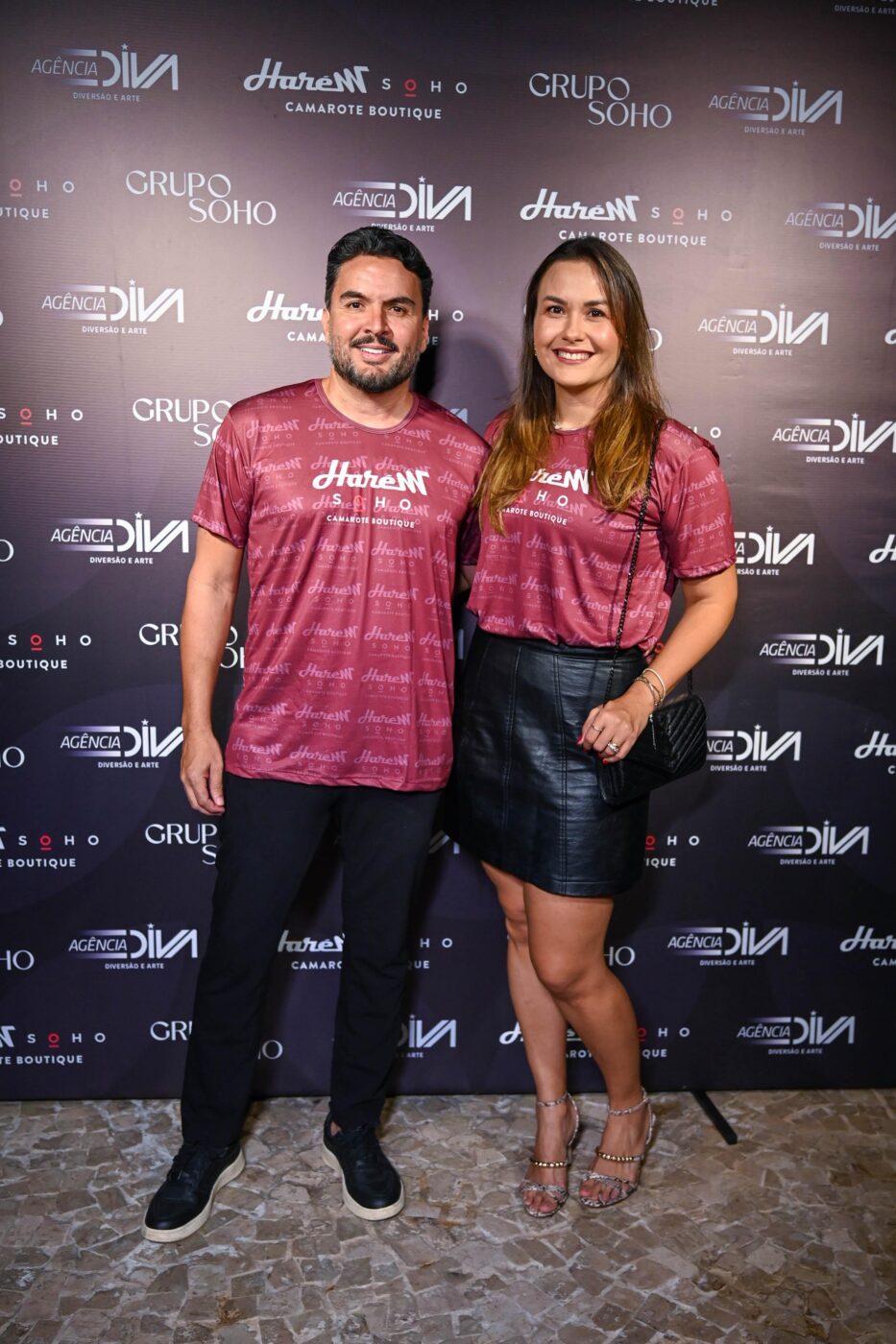 Rogério Tedesco e Aline Caravina