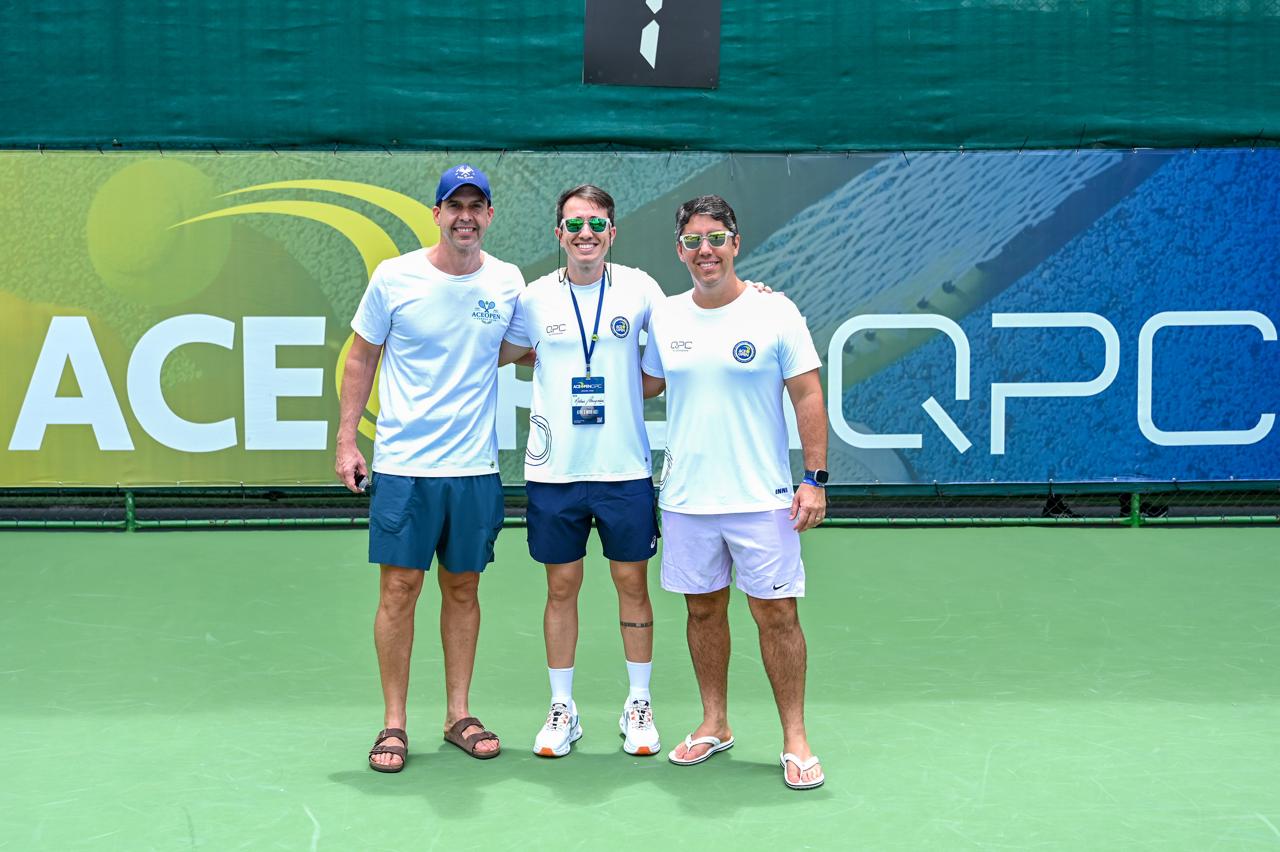 Gustavo Baiardi, Mateus Pitangueira e Odilon Franco
