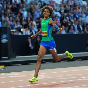 Invencível! Alison dos Santos conquista Mundial de Atletismo Ultimate e mantém 100% de aproveitamento em 2026