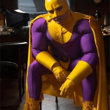 Caco Ciocler surge irreconhecível como super-herói brasileiro em cartaz de novo filme