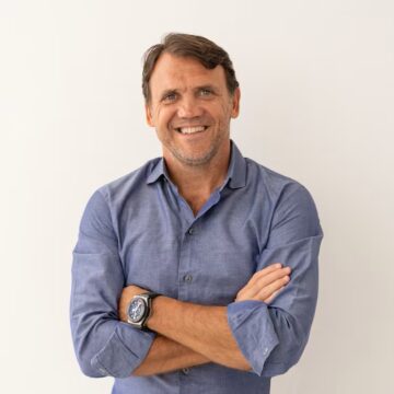 Aos 54 anos, Petkovic critica limite de estrangeiros e lembra início da carreira no Vitória, na Bahia