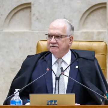 Ex-ministros do STF pedem a Fachin “imediata e rigorosa” apuração de crise na Corte