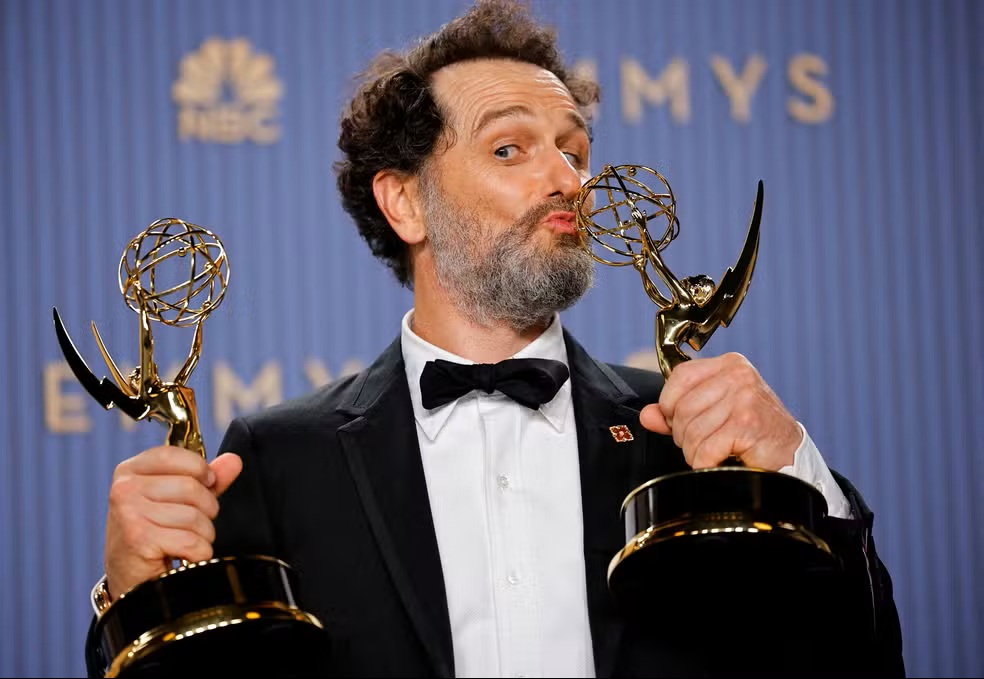“O segredo de Widow’s Bay” e “The Pitt” são os grandes vencedores do Emmy 2026; veja lista