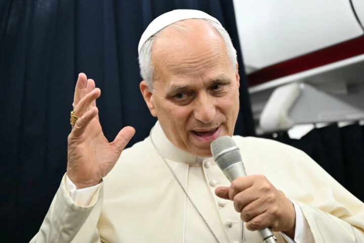 Papa Leão XIV diz que extrema direita não é expressão autêntica do cristianismo