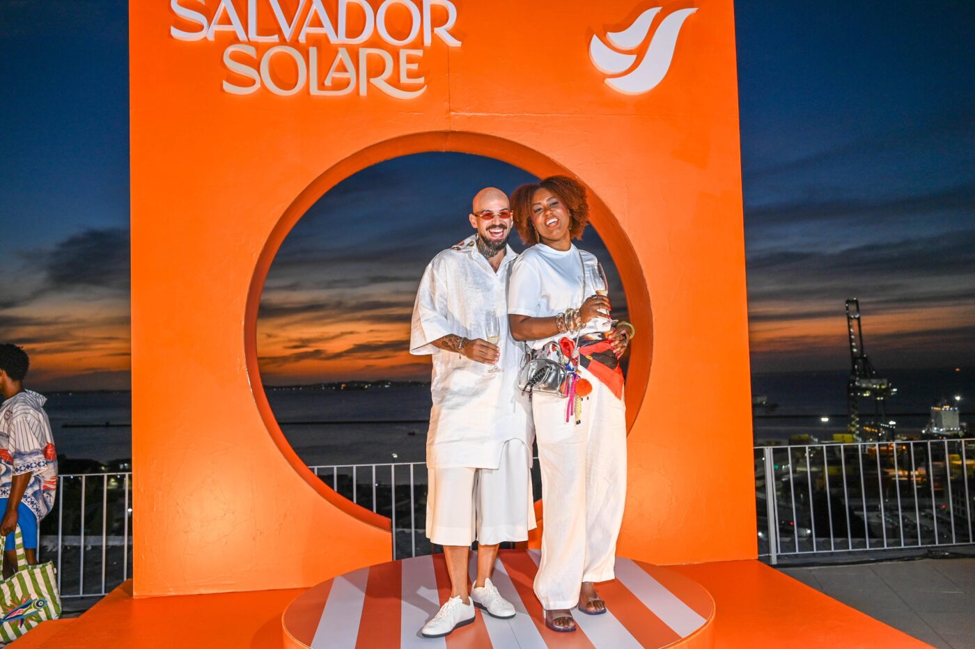 Adailton Júnior e Val Benvindo