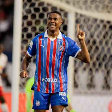Bahia vence o Bragantino por 3 a 2 no Brasileirão