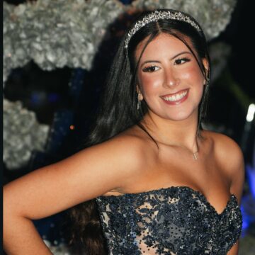 Maria Clara, da dupla ‘Maria Clara & JP’, faz festa luxuosa de 15 anos