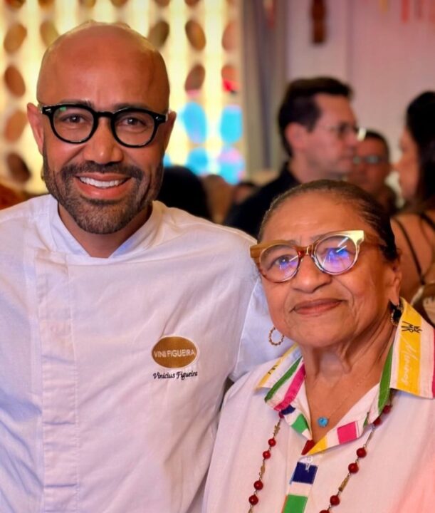 Vini Figueira e Licia Fabio promovem caruru no Hotel da Bahia em Salvador