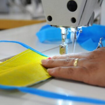 Projeto cria política nacional para valorizar e proteger costureiras e trabalhadores da confecção