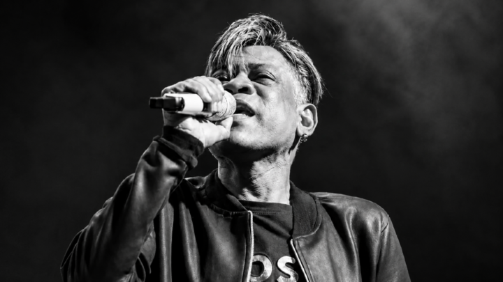 Ex-vocalista da Calcinha Preta, Rogério Valença morre aos 55 anos