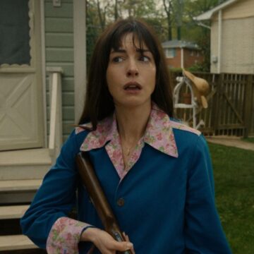 ‘O Fim da Rua’, com Anne Hathaway, chega ao streaming; veja onde assistir