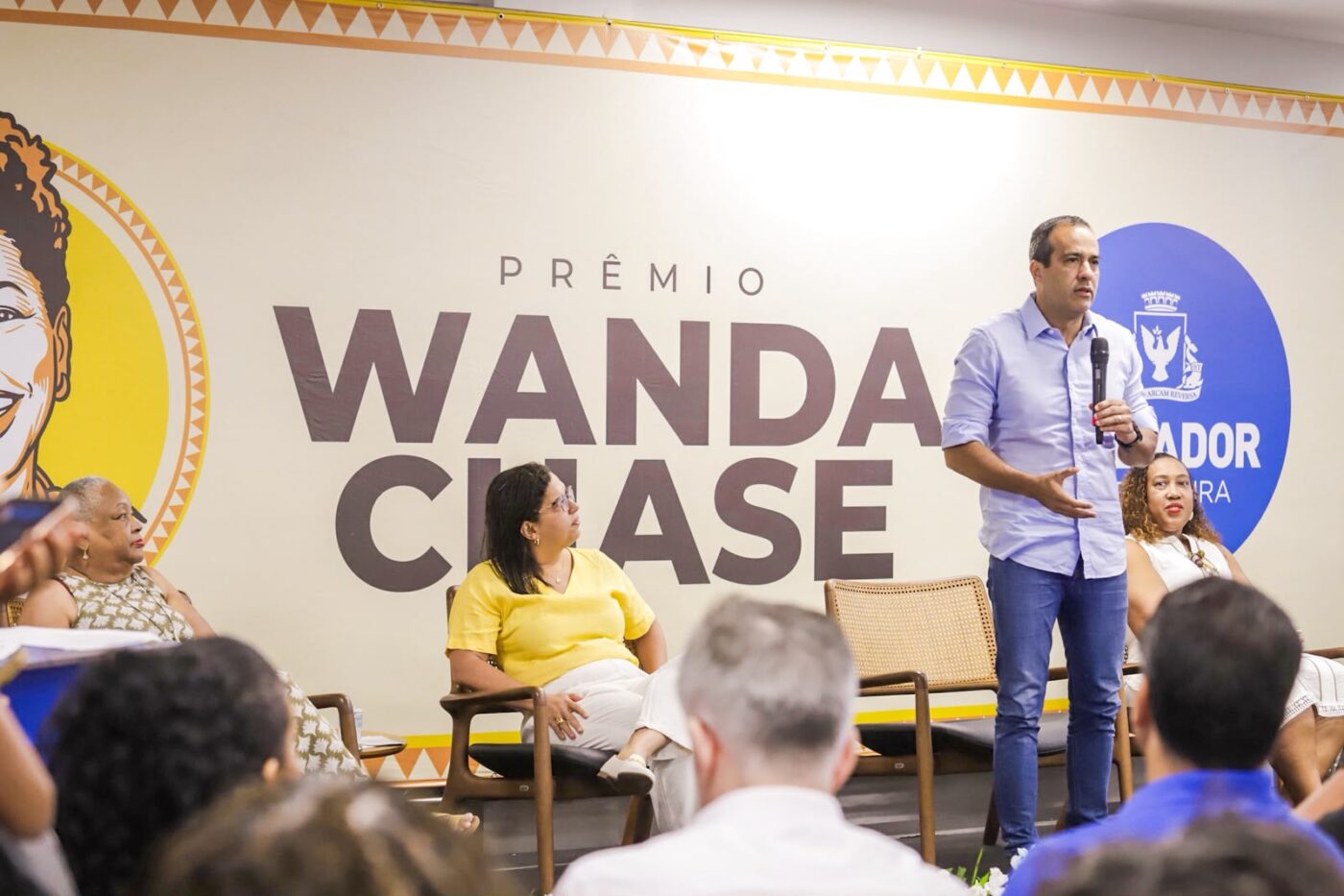 Salvador anuncia R$ 2,5 milhões para blocos e entidades culturais ligadas ao Carnaval em homenagem a Wanda Chase