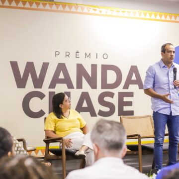 Salvador anuncia R$ 2,5 milhões para blocos e entidades culturais ligadas ao Carnaval em homenagem a Wanda Chase