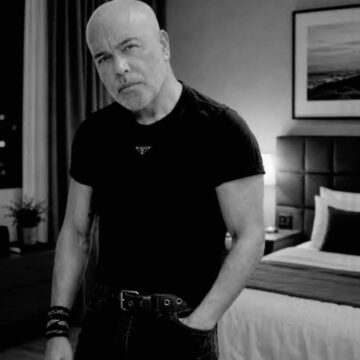 Morre Rick, da dupla com Renner, aos 59 anos após acidente aéreo