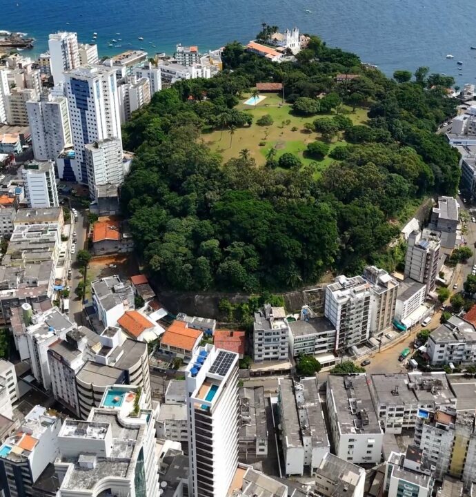 Salvador tem alta no preço dos imóveis em 20 bairros; veja os locais mais valorizados