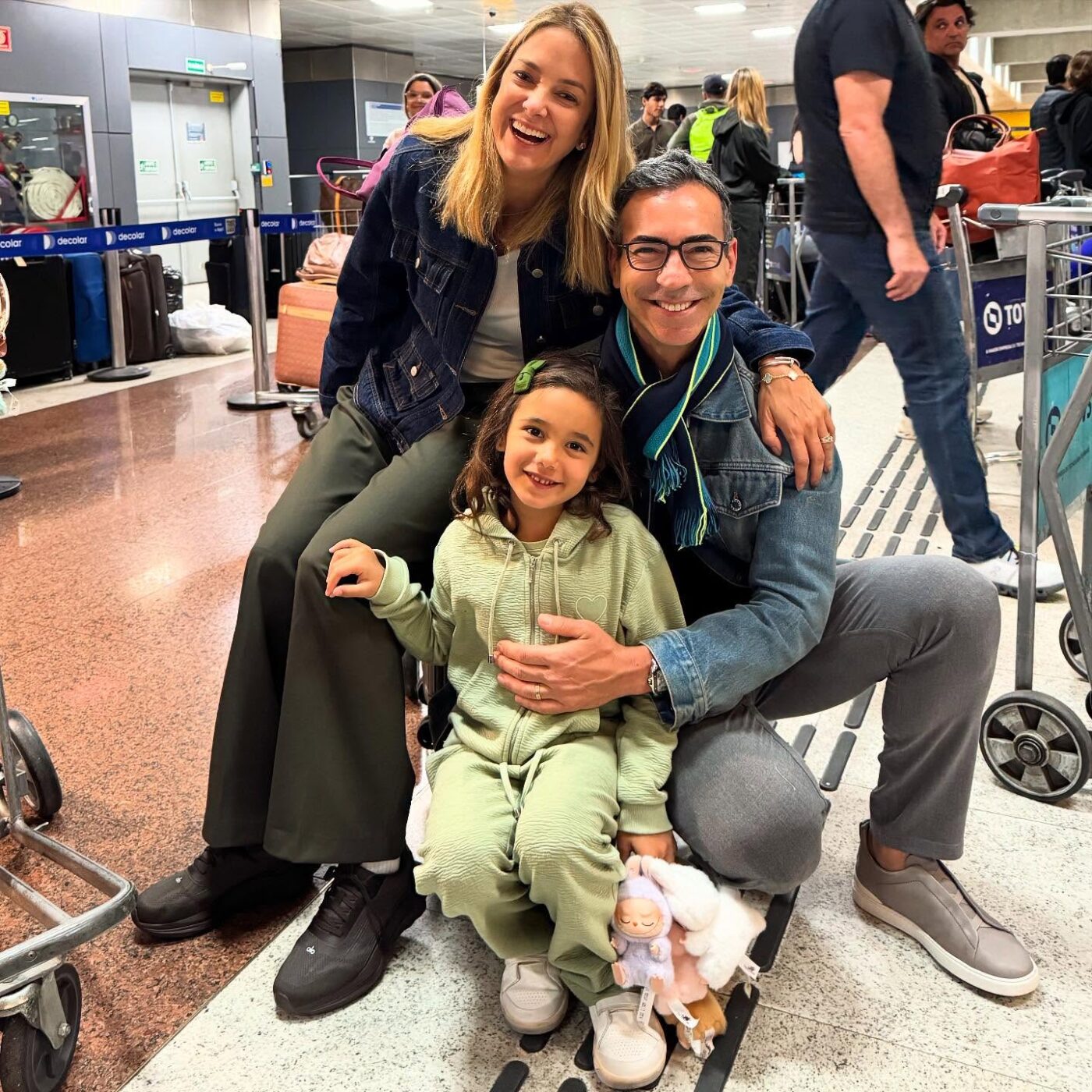 César Tralli compartilha momento fofo com a filha Manu e manda recado para Tici Pinheiro