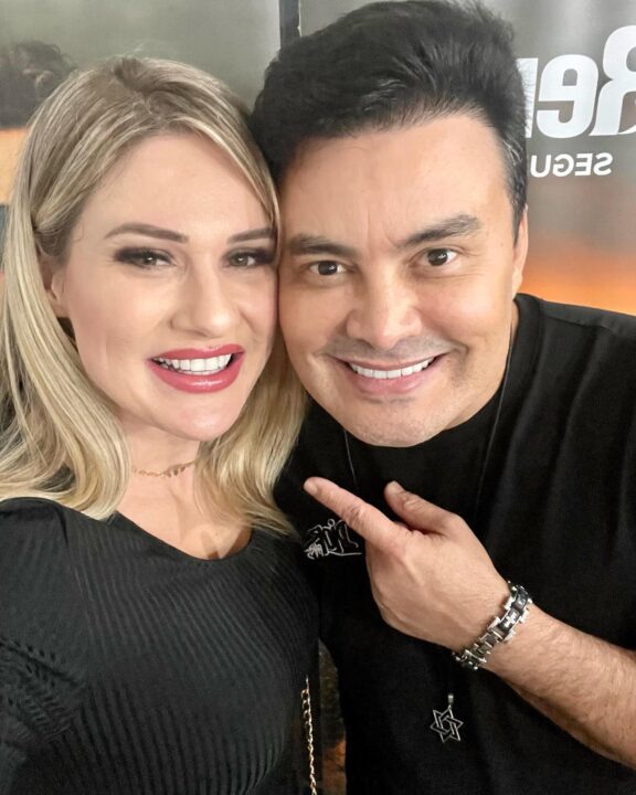 Renner recebe mensagem carinhosa da esposa após morte de Rick: “Não vou pedir que seja forte”
