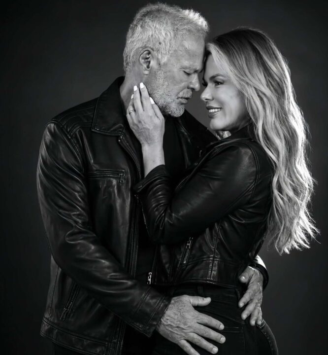 Aos 74 anos, Kadu Moliterno fala sobre casamento com musa do OnlyFans e revela segredo da relação