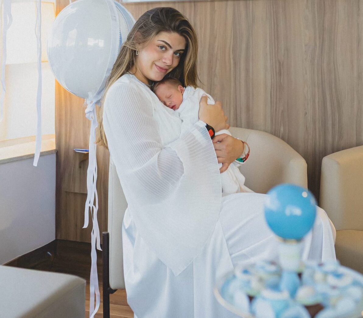Aos 26 anos, filha de Elaine Mickely e César Filho revela planos para aumentar a família: “Quero um time de futebol”