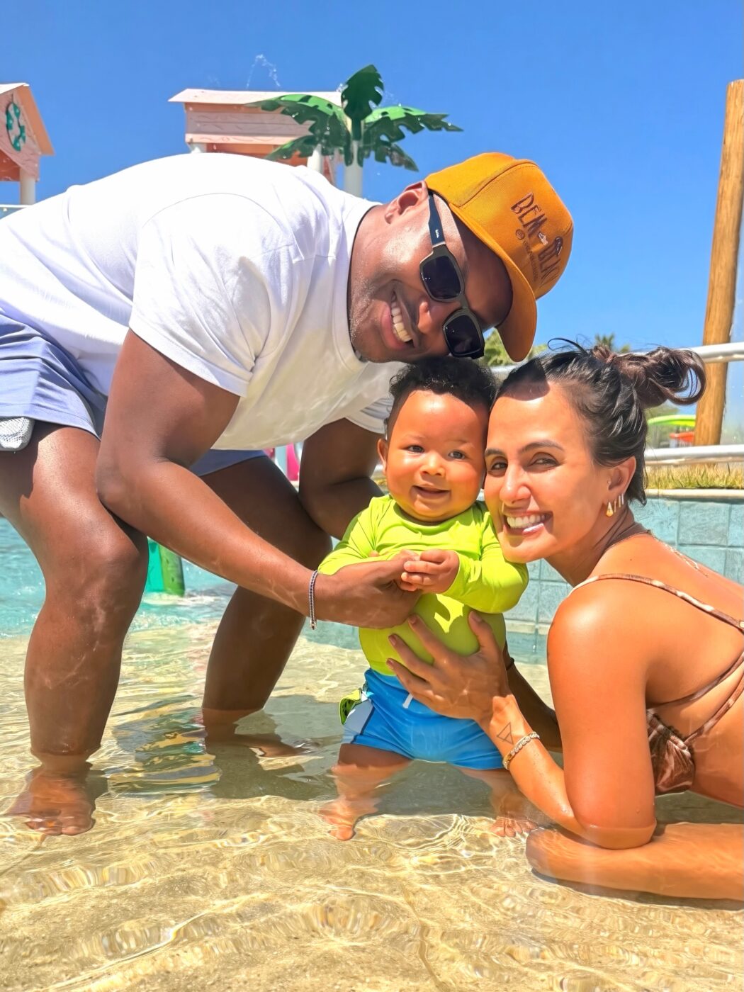 Carol Peixinho mostra antes e depois um ano após nascimento de Bento, seu filho com Thiaguinho